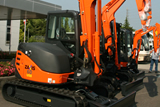 Une 6 t chez Hitachi