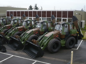 JCB vend 92 engins à l’armée française