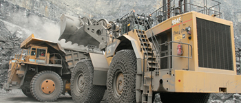 Rénovation intégrale d’une chargeuse Caterpillar 994D