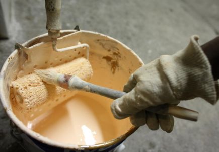 SPR anticipe la réglementation sur les peintures à taux réduit de COV