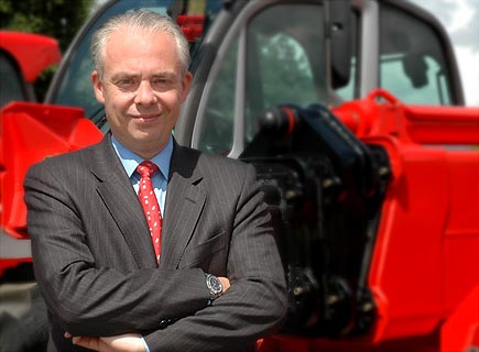 Manitou en ordre de bataille : interview de J.-C. Giroux