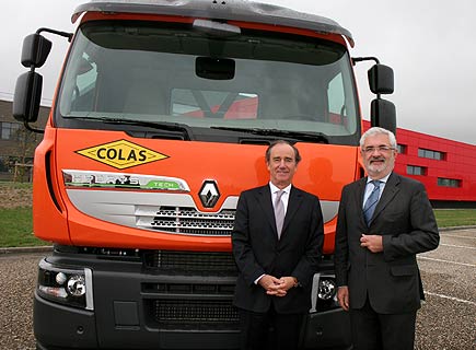 Colas se met à l’hybride avec Renault Trucks