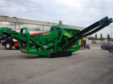 Le scalpeur-cribleur R70 est arrivé chez Méca-Soude