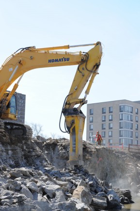 Un marteau Atlas Copco HB 10000 à New York