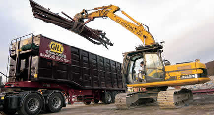 JCB : rayon court et longue portée 