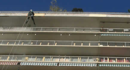 Un chantier sur cordes haut en couleurs