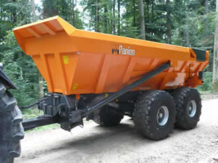Panien Constructions et Développements : Terrassières tractées 
