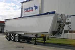 Schmitz Cargobull : Pare-choc pneumatique 