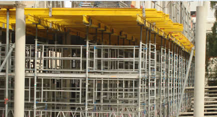 Espace BTP : tours en stock 