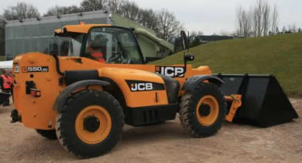 Le télescopique JCB 550-80 : 2e innovation en action !