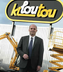 Kiloutou tient bon