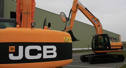 Gamme lourde : nouvelle usine JCB et stratégie de la filiale française