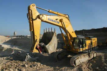 Komatsu revoit ses prévisions à la hausse