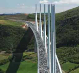 Viaduc de Millau : Eiffage fête le 25 000 000e véhicule