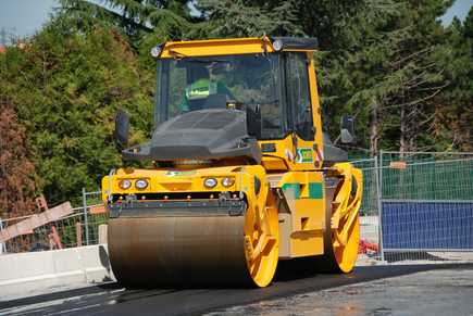 Bomag BW 174 AP-4 AM2 : un compacteur à vibration intelligente