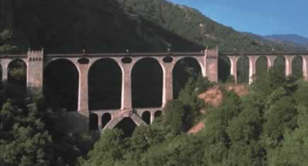 Des gabions pour le viaduc de Séjourné