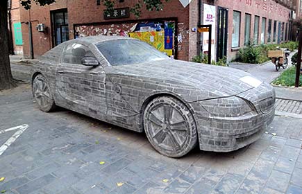 Une BMW Z4 en béton !
