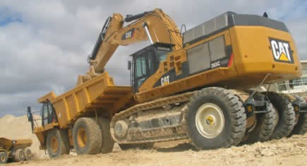 Caterpillar triple ses profits en 2010
