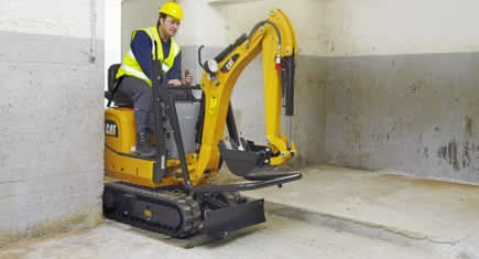 Trois nouvelles minipelles Caterpillar