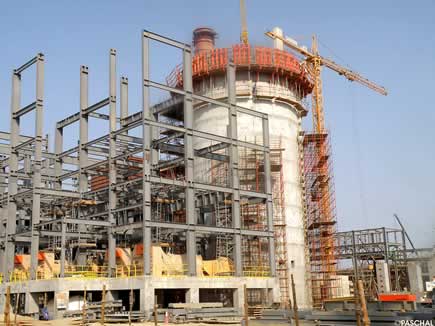 Installation de transformation de minerais, à Suhar, Oman 