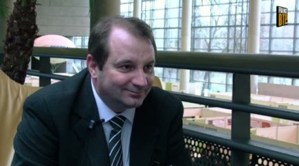 Hidromek tisse sa toile en France