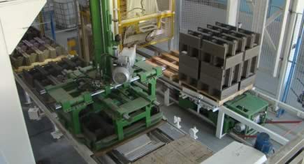 Adler Technologies fournit une ligne de production complète de blocs-béton à AB Corse
