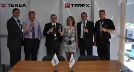 Nouveau distributeur Terex Cranes en Russie