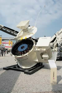 Broyeur à axe vertical Canica 2000SD : chambre convertible 