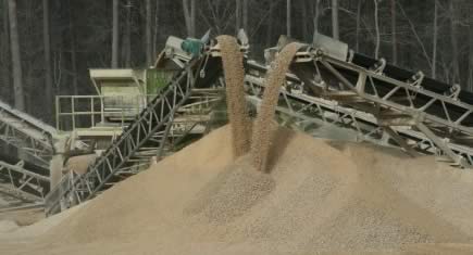 Plus de 30 millions de tonnes de granulats produits en avril 2011