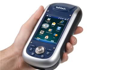 Ashtec passe chez Trimble