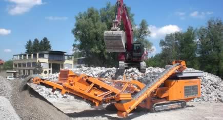 Rockster Recycler expose à Steinexpo
