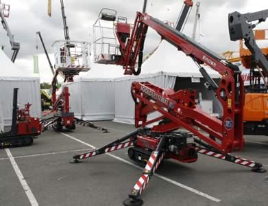 Nouvelle nacelle araignée Hinowa de 17 m