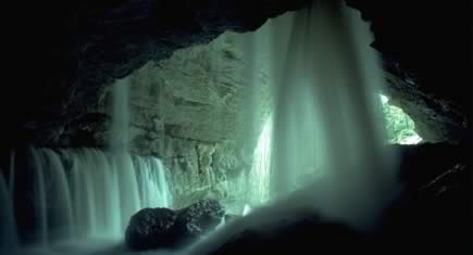 L’UGPS du suisse Infrasurvey repère les vides souterrains