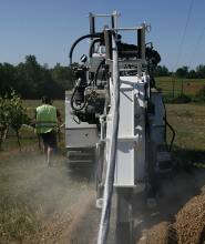 Ceras : pose mécanisée de câbles protégés, un concept très développement durable !
