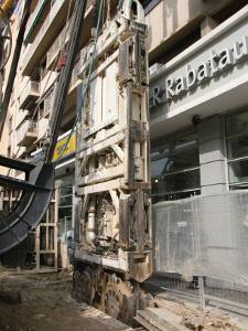 1 800 ml de parois moulées réalisées sous contrainte permanente