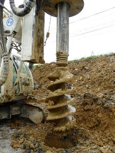 GTS Sud Fondations : confortement de talus en bordure de voie SNCF