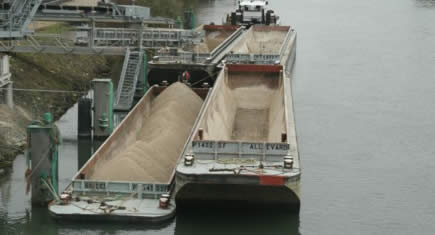 Lafarge s’engage pour le fluvial