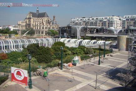 Opération « chirurgicale » aux Halles