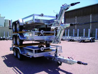 Remorques porte-engins YSM : timon automatique à manivelle 