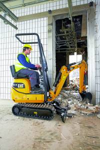 Pelles sur chenilles Caterpillar : du mini au micro