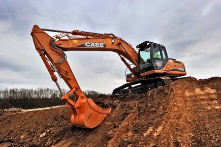 Maxi-pelles Case : premiers Tier 4 Interim