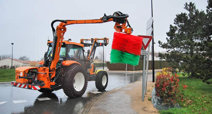 Laveuse de signalisation verticale Rabaud Visionclean