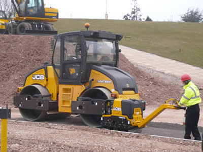 Compacteurs JCB Vibromax VMT