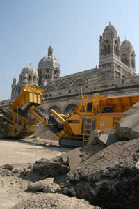 Rubble Master : recyclage majeur sous La Major à Marseille