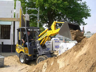  Chargeuses : Mustang chez Manitou