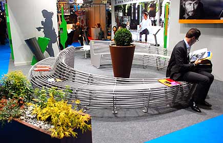 Mobilier design pour Tolerie Forezienne