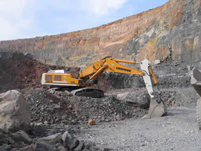 Pelles de production Liebherr 