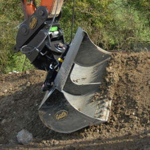 Les godets inclinables Geith à Intermat