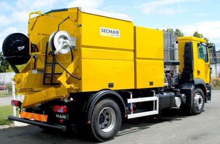 Le Swift de Secmair, une innovation française pour le traitement des nids de poule