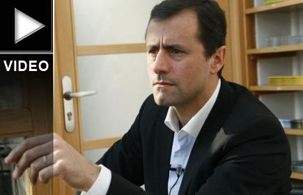 Cox enfonce le clou sur Intermat